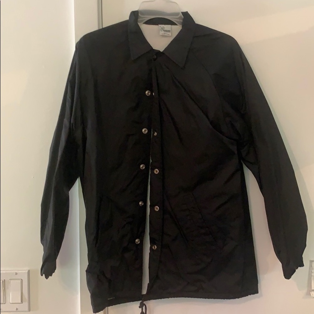 Button up windbreaker